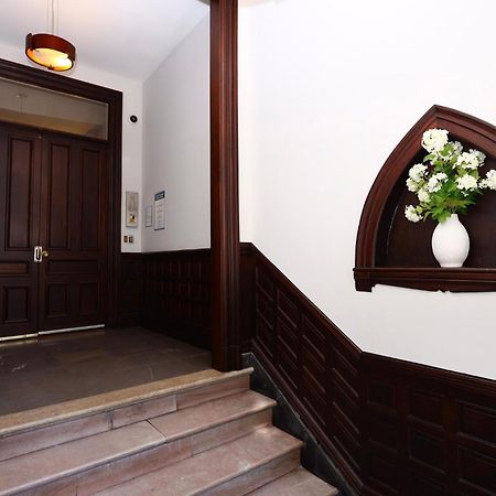 Stylish Newbury Street Studio, #4 Бостон Екстер'єр фото