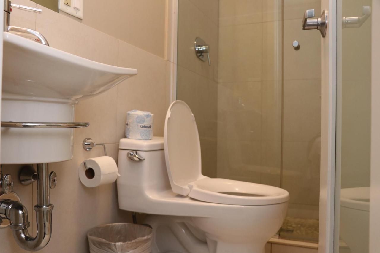 Stylish Newbury Street Studio, #4 Бостон Екстер'єр фото