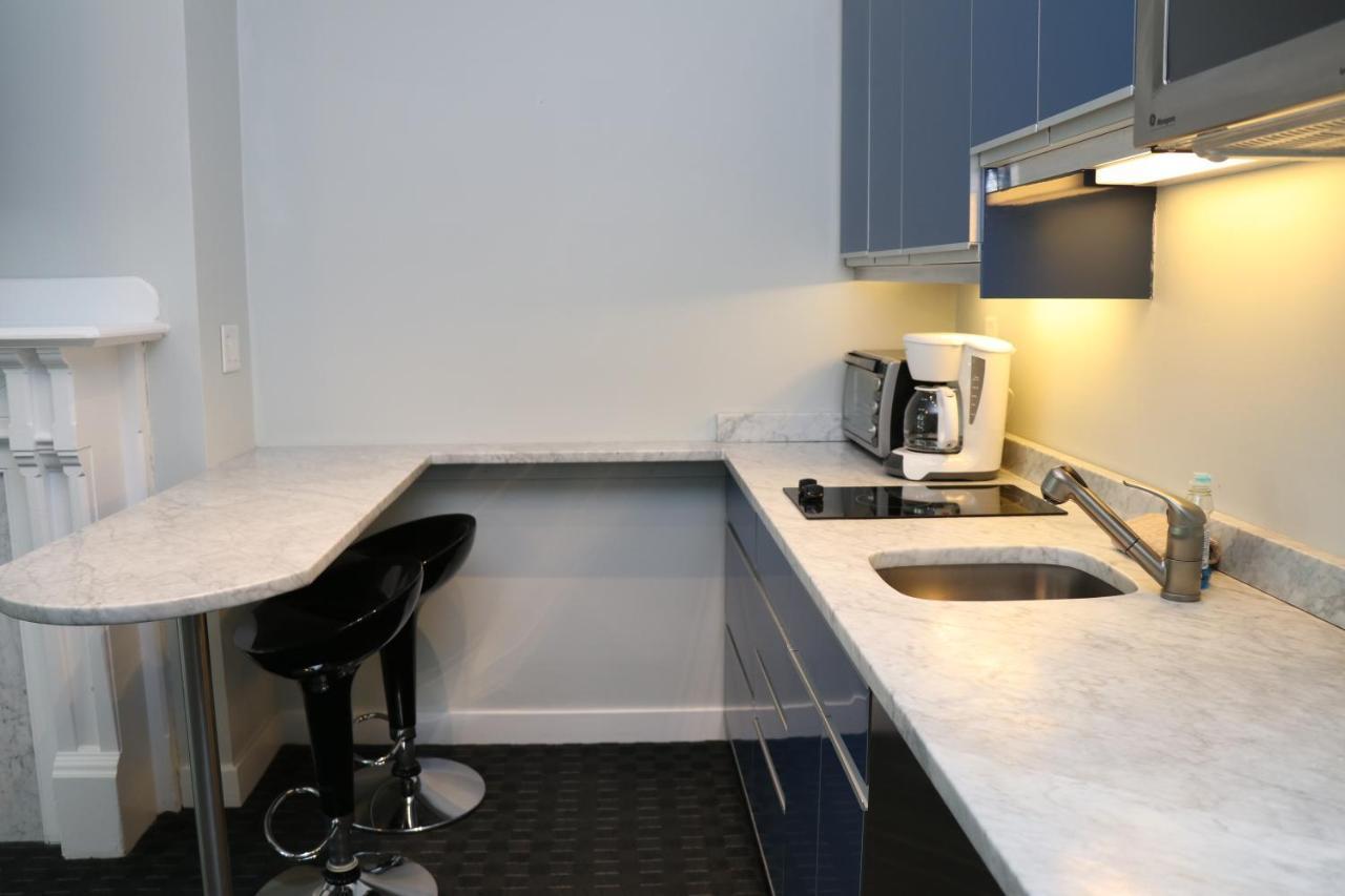 Stylish Newbury Street Studio, #4 Бостон Екстер'єр фото
